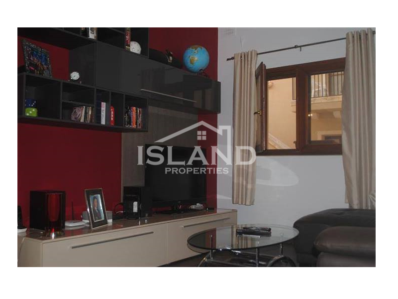 Island Properties, Maisonette in Gharghur, living room