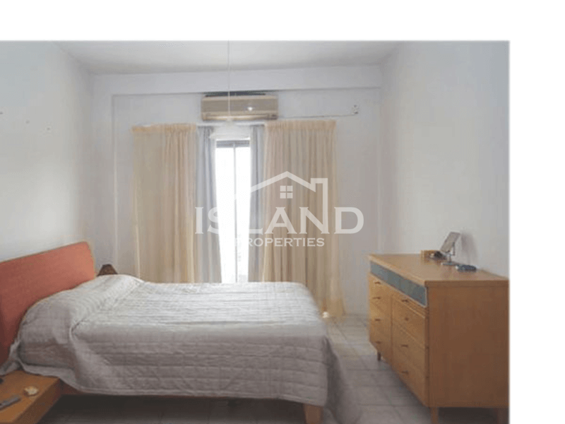 Three Bedroom Apartment In Sliema